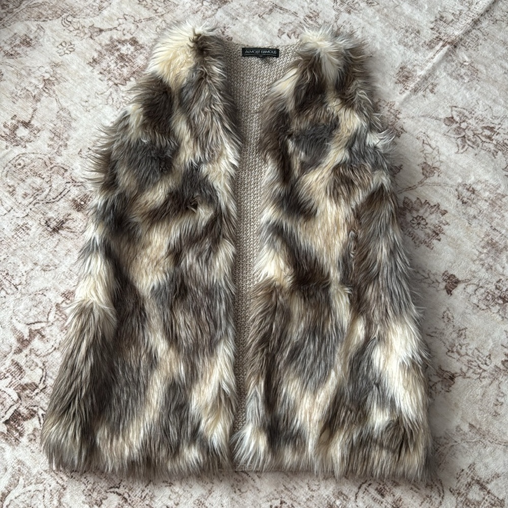 Faux fur vest